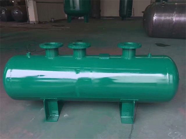 1679991473376569.jpeg 阳新阳新阳新蒸汽分气缸1.jpeg